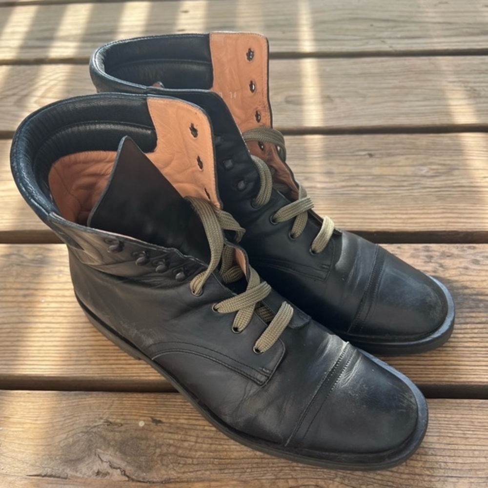 Robert‎ Clergerie black leather combat boot 39